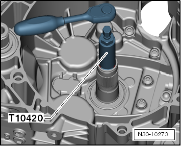 Volkswagen Passat. 7 Gang-Doppelkupplungsgetriebe 0CW