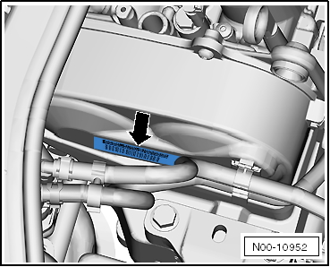 Volkswagen Passat. 4-Zyl. Einspritzmotor (1,4 l-Motor Direkteinspritzer, Turbolader)