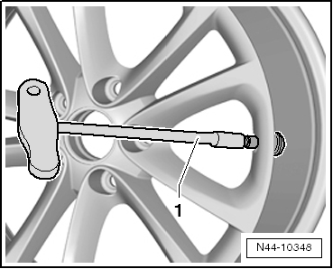 Volkswagen Passat. Fahrwerk, Achsen, Lenkung