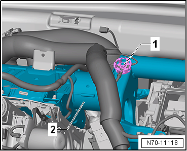 Volkswagen Passat. Karosserie-Montagearbeiten Innen